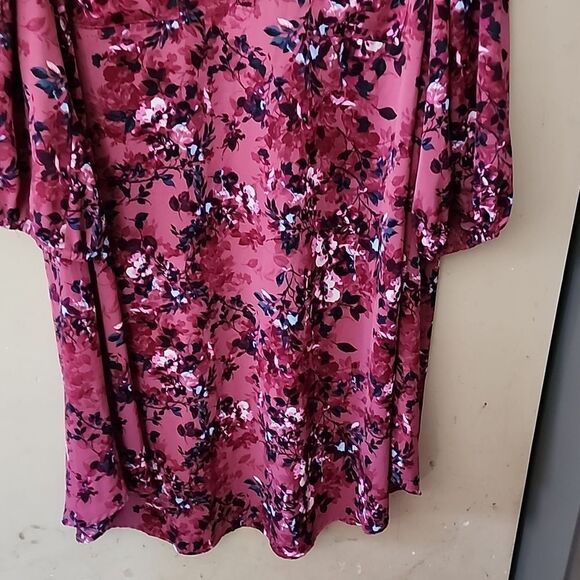 Georgeous Torrid dress Size 3 perfect condition - Picture 3 of 6